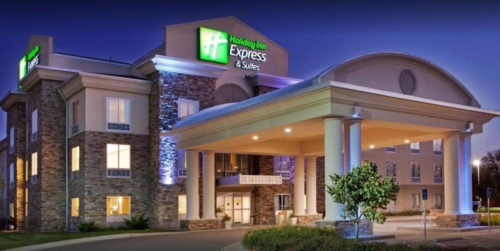 Holiday Inn Express & Suites East Wichita I-35 Andover By Ihg Extérieur photo