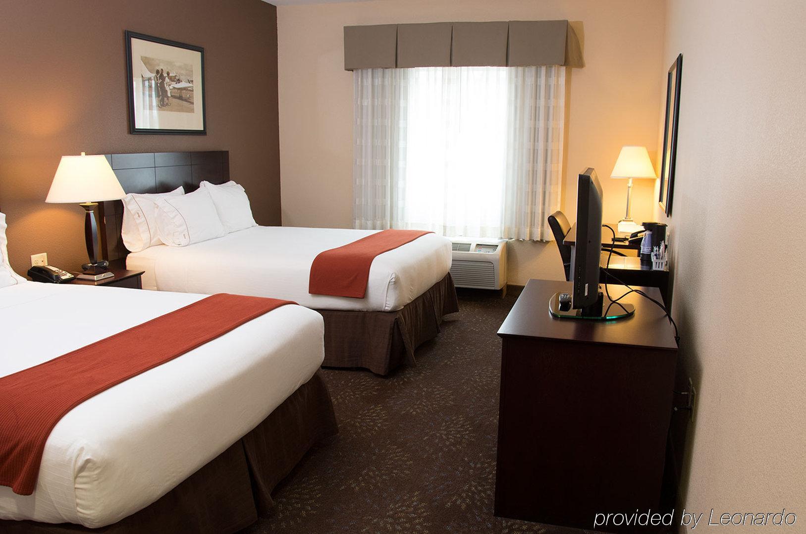 Holiday Inn Express & Suites East Wichita I-35 Andover By Ihg Extérieur photo