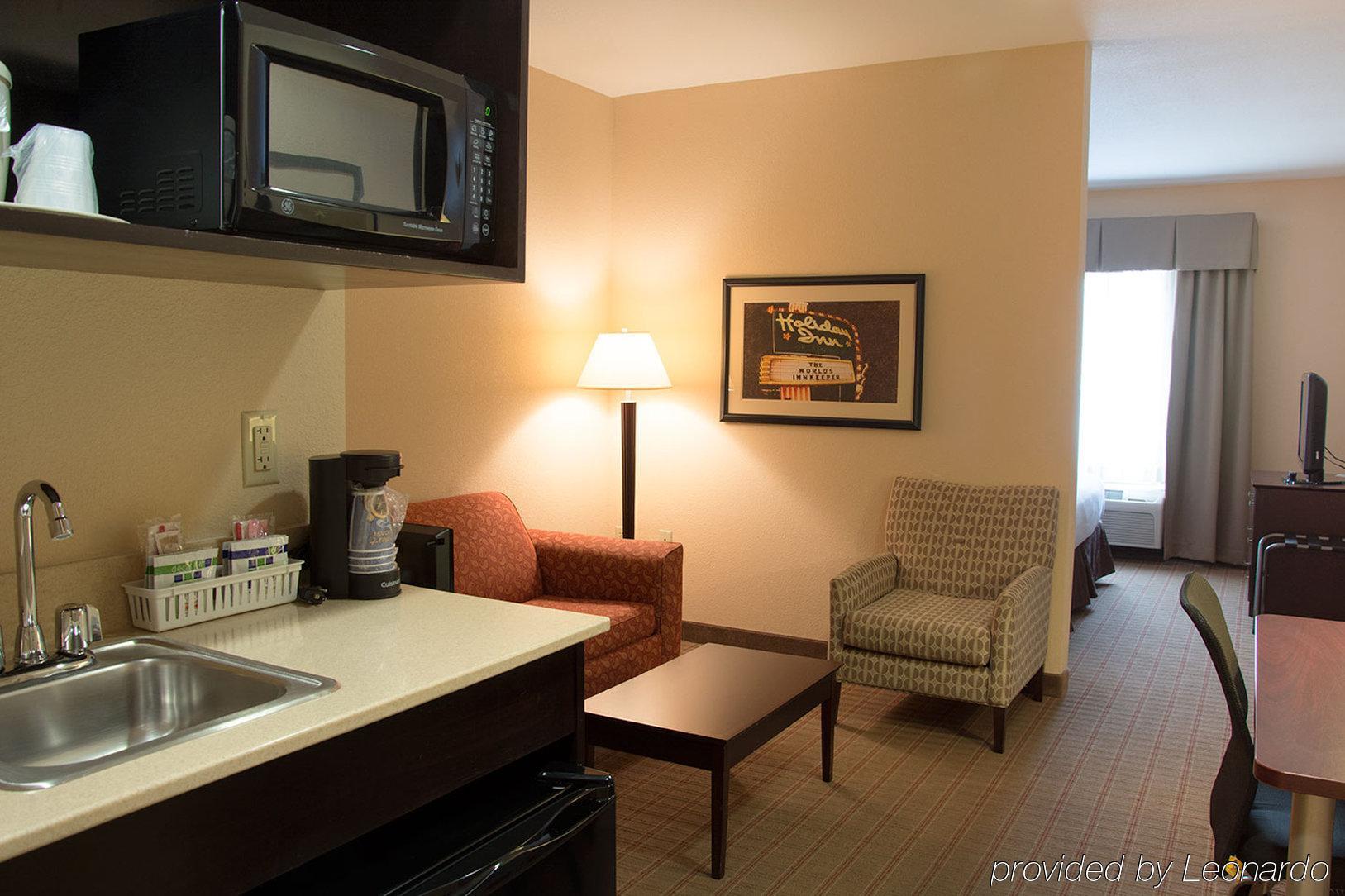 Holiday Inn Express & Suites East Wichita I-35 Andover By Ihg Extérieur photo