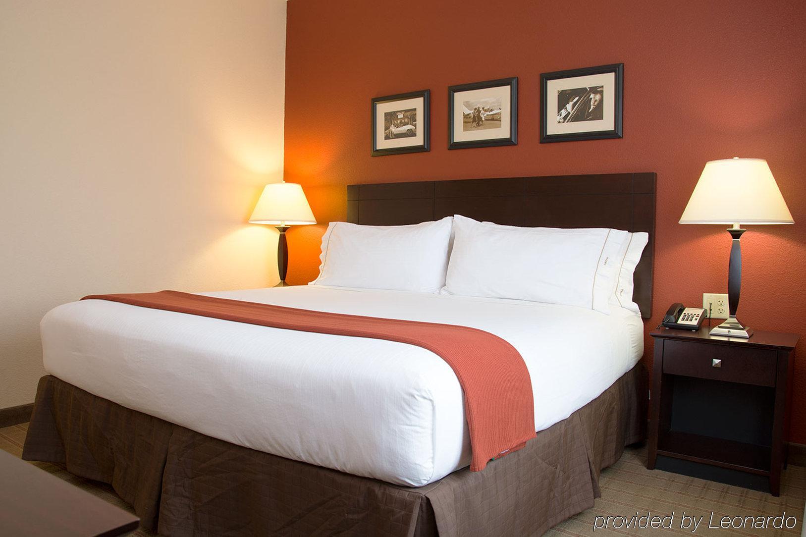 Holiday Inn Express & Suites East Wichita I-35 Andover By Ihg Extérieur photo