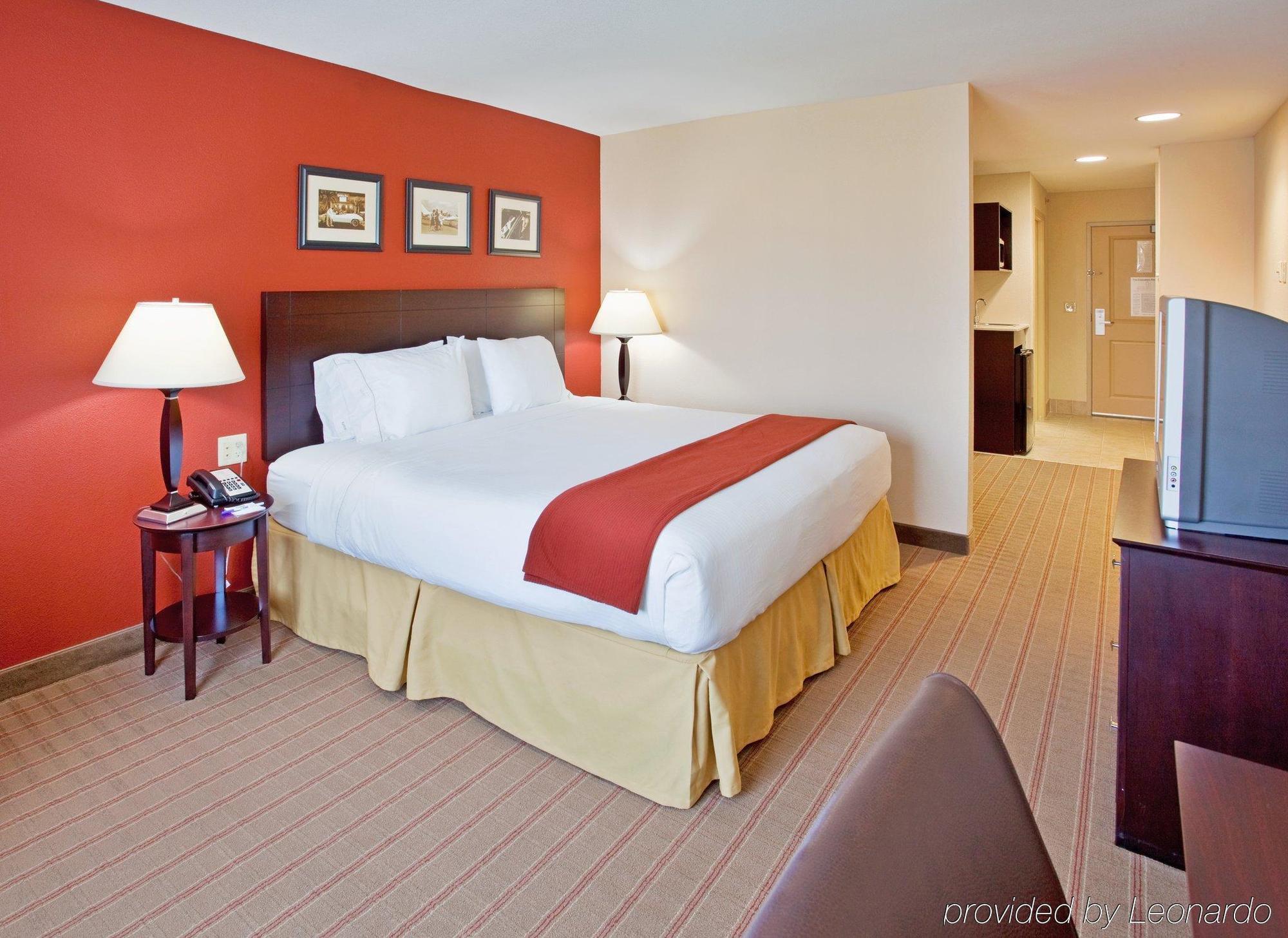 Holiday Inn Express & Suites East Wichita I-35 Andover By Ihg Extérieur photo