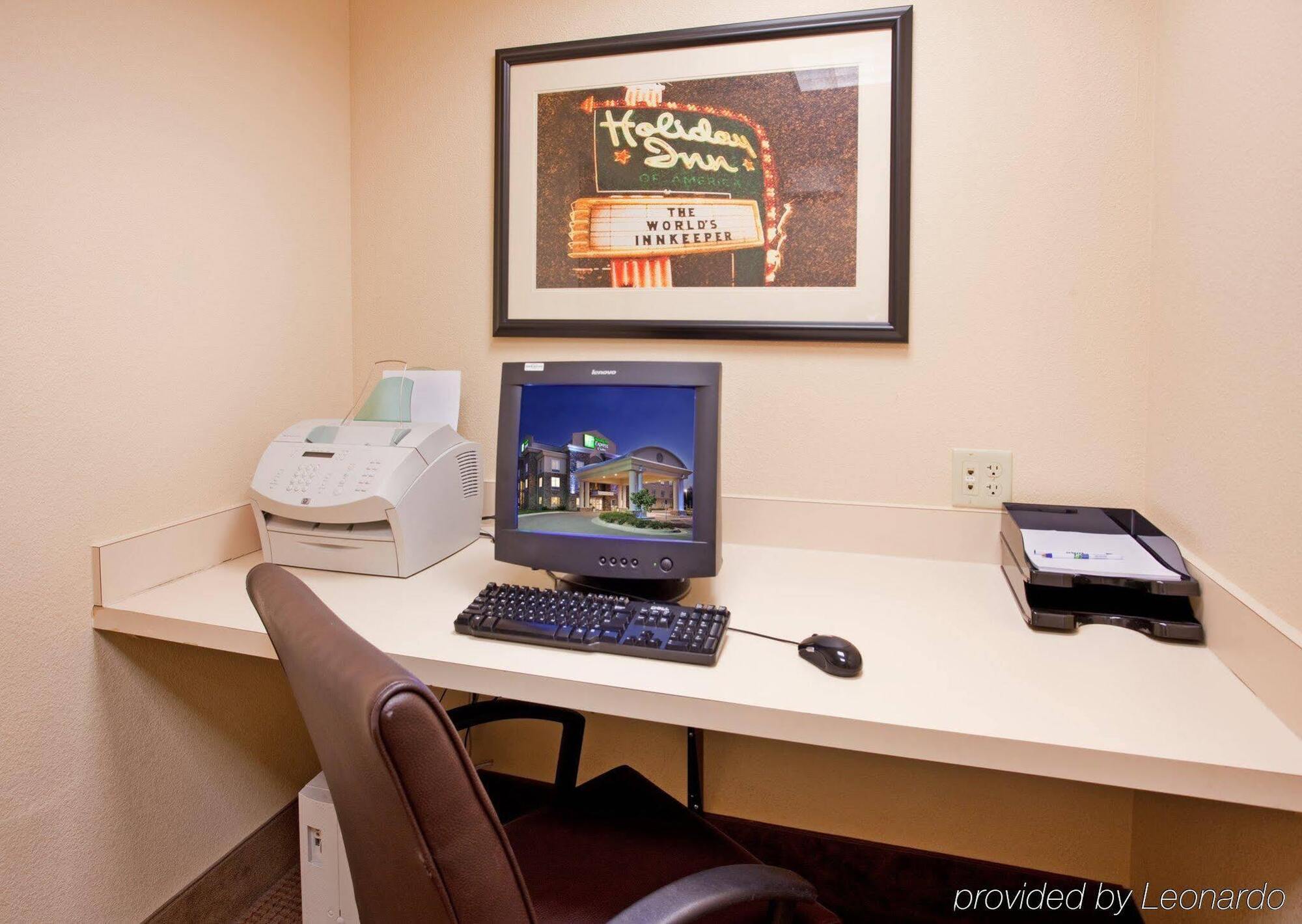 Holiday Inn Express & Suites East Wichita I-35 Andover By Ihg Extérieur photo