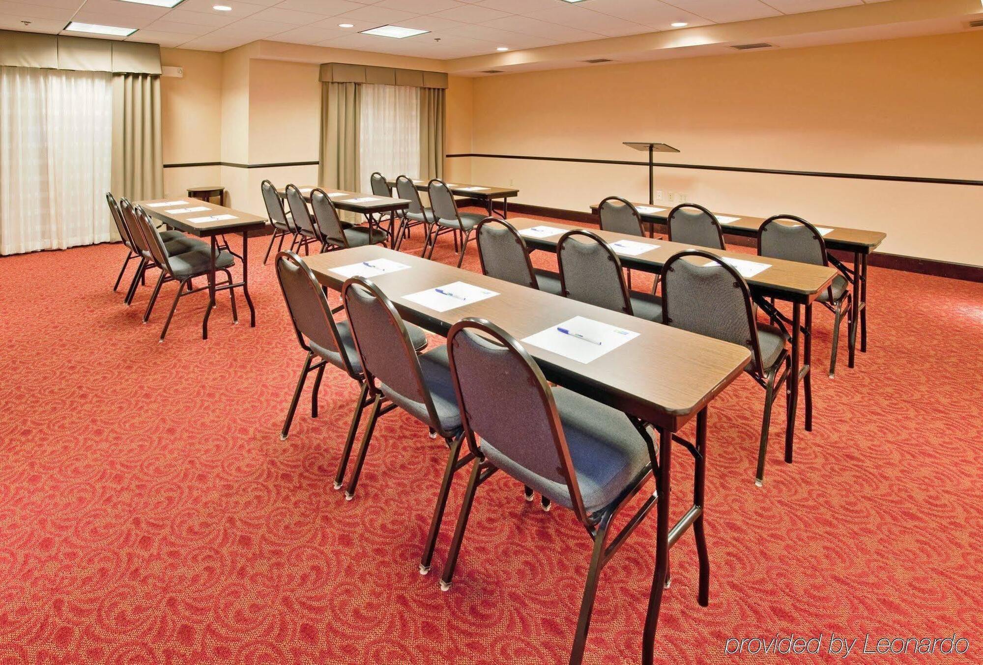 Holiday Inn Express & Suites East Wichita I-35 Andover By Ihg Extérieur photo
